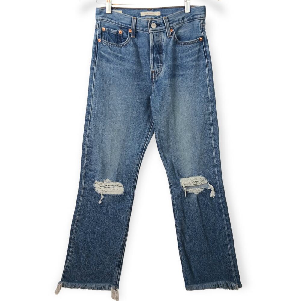 Levi's SZ 26 Premium Wedgie Straight  Distressed Knee Frayed Hem Denim - Picture 2 of 8